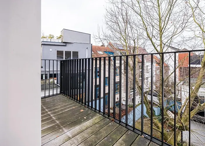 Huswell - Romantic Getaway With Terrace In Ghent