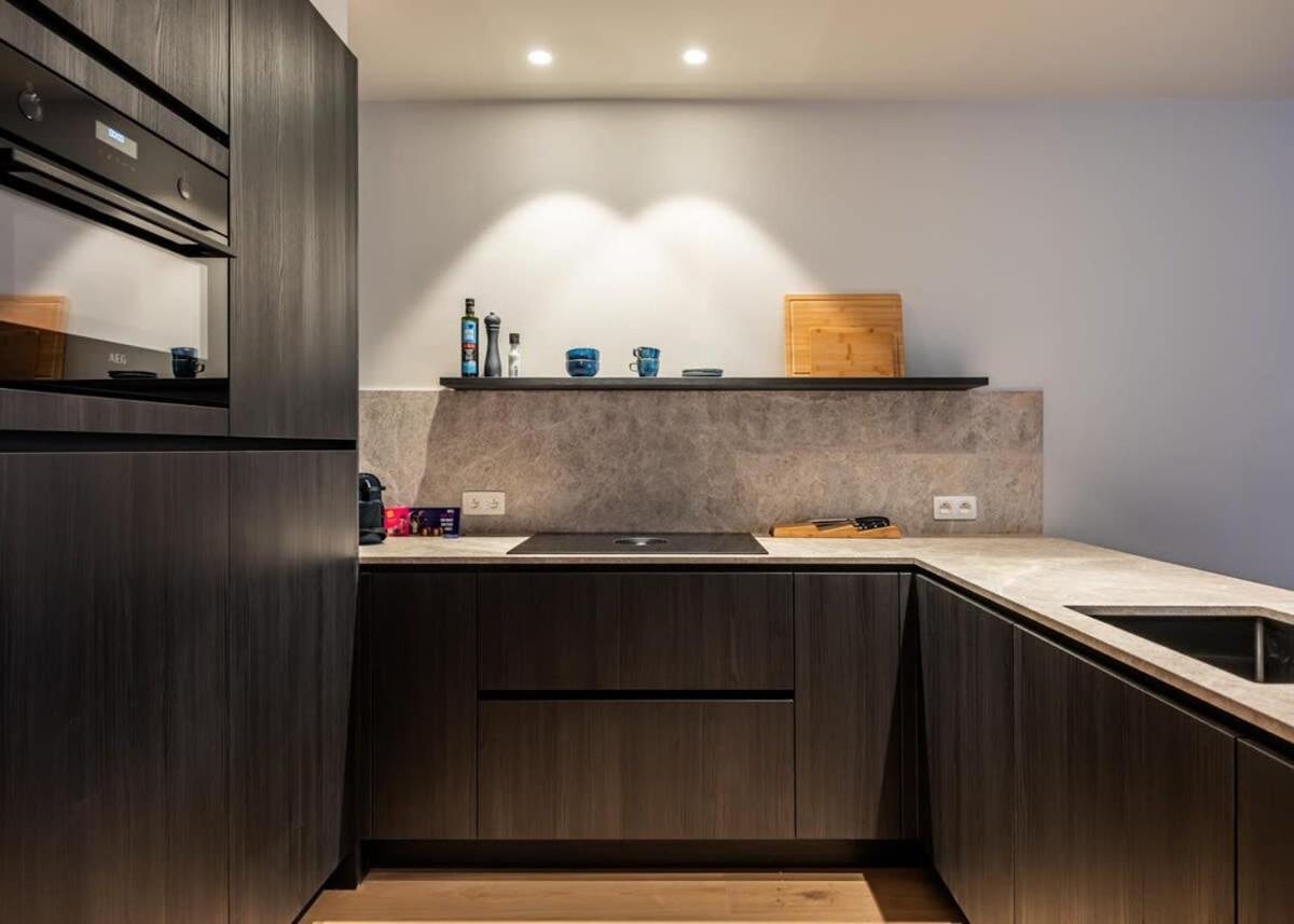 Huswell - Romantic Getaway With Terrace In Apartamento